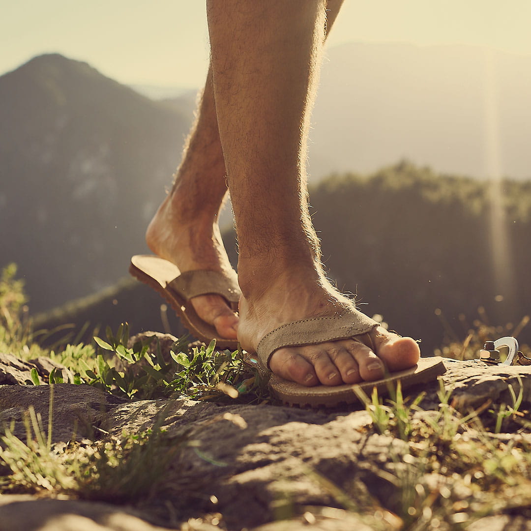 Eidaxal leather | earth - Zehentrenner