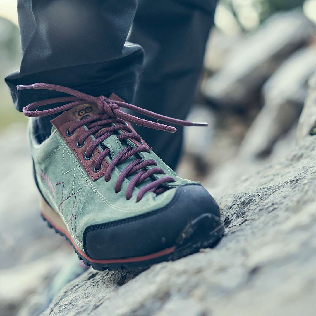 Leder Gore Tex Wanderschuhe Pflegen Meindl Pflege Von Gore Tex