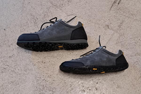 barfuß wanderschuhe im vergleich zu herkömmlichen wanderschuh